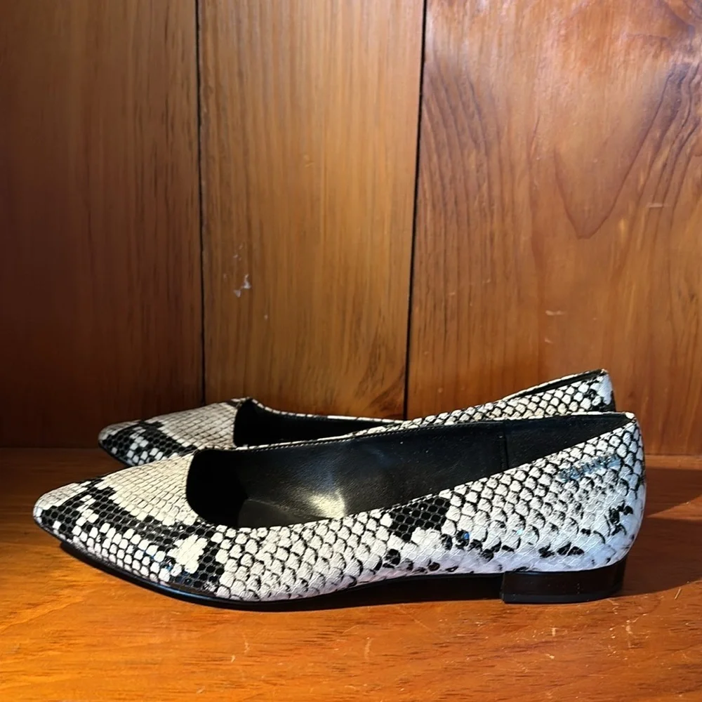 Calvin Klein Emerin Snake Print Leather Dressy Ballet Flats size 8 - Picture 2 of 9